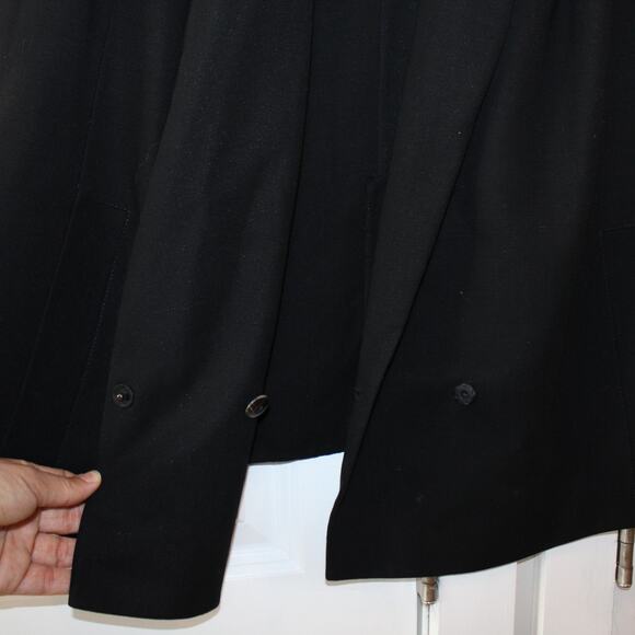 AKRIS Black Wool Sleeveless Gilet Blazer Vest Essential | 16 - Picture 5 of 9